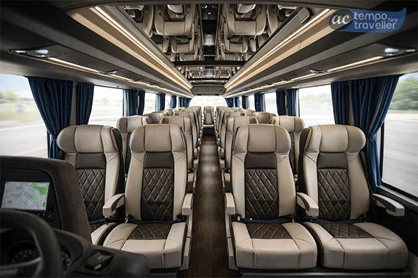 27 Seater Luxury Bus