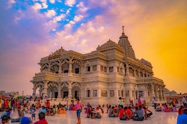 Mathura Ayodhya Varanasi Tour from Delhi