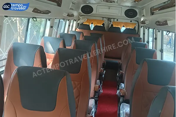 17 Seater Tempo Traveller