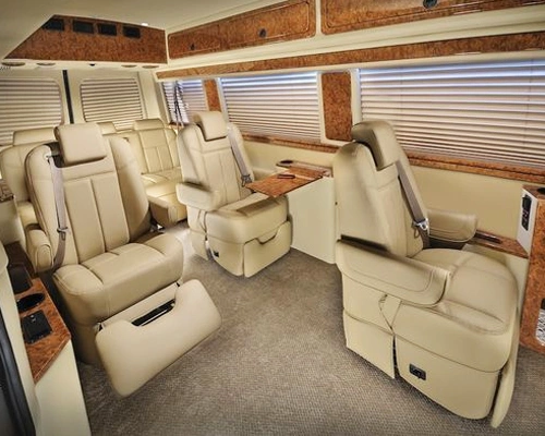 6 Seater Luxury Vanity Van 6 Seater Luxury Vanity Van