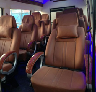 9 Seater Maharaja Tempo Traveller 9 Seater Maharaja Tempo Traveller